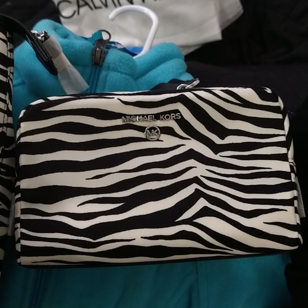 Michael kors handbag with matching makeup case